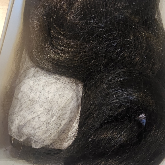 TruWig Lace Front Wig-Color 2/NBS-i218 - Picture 10 of 11